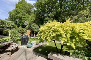 Photo 31- click for photo gallery